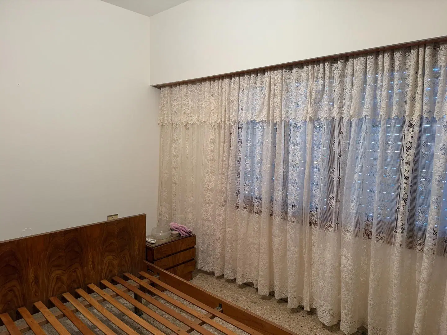 DEPARTAMENTO DE 1° PISO DE TRES AMBIENTES 2