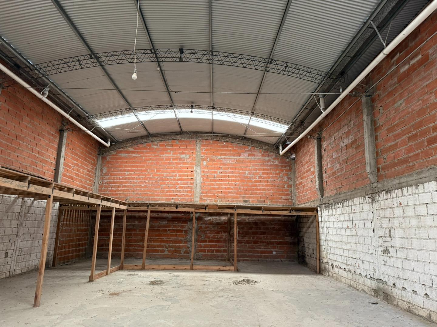 Foto de GALPON APTO CUALQUIER RUBRO, imagen 3