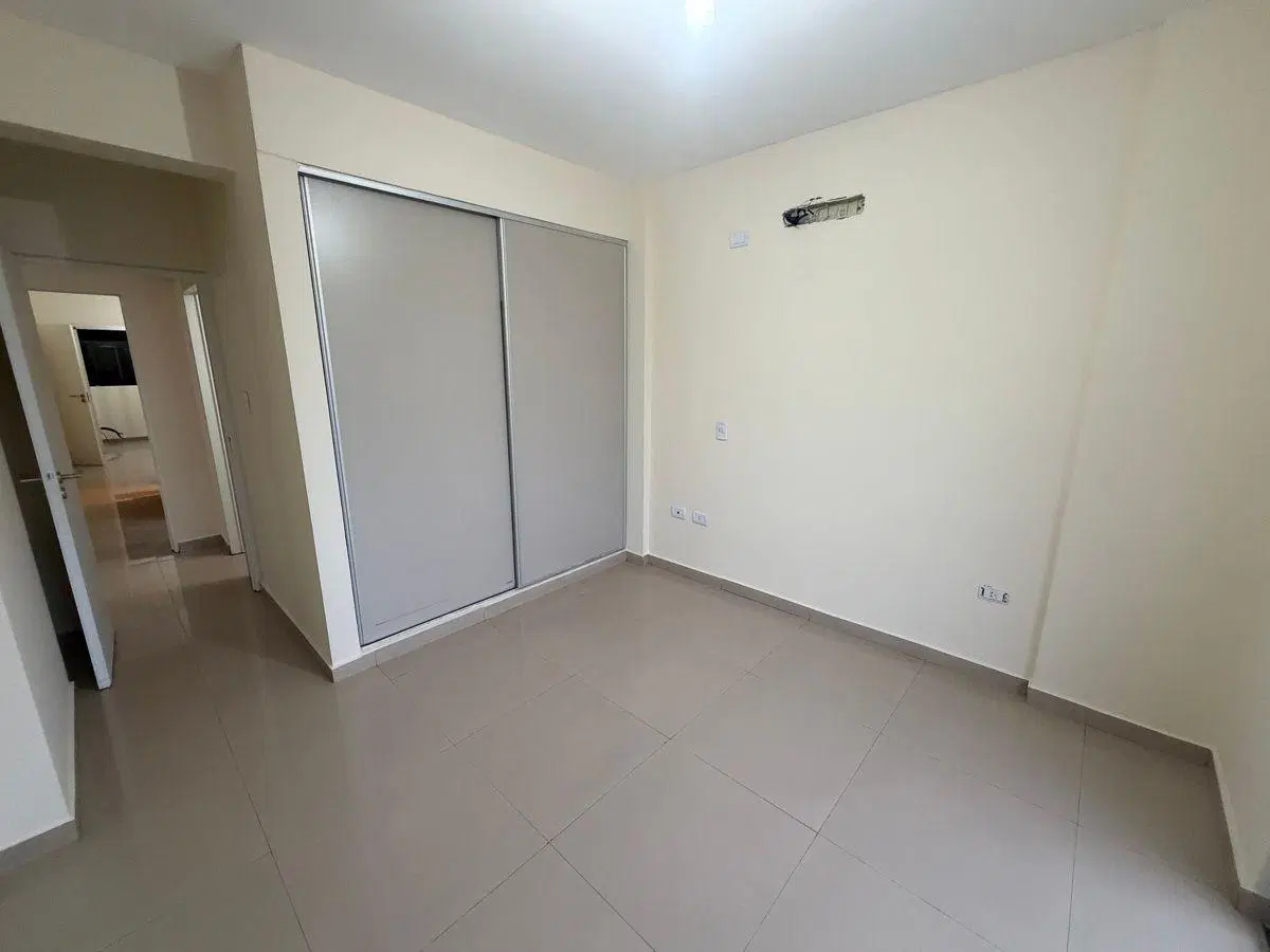 Venta Dpto 2 Dorm, 1 en suite, Junin 657 y 3 Balcones! 2