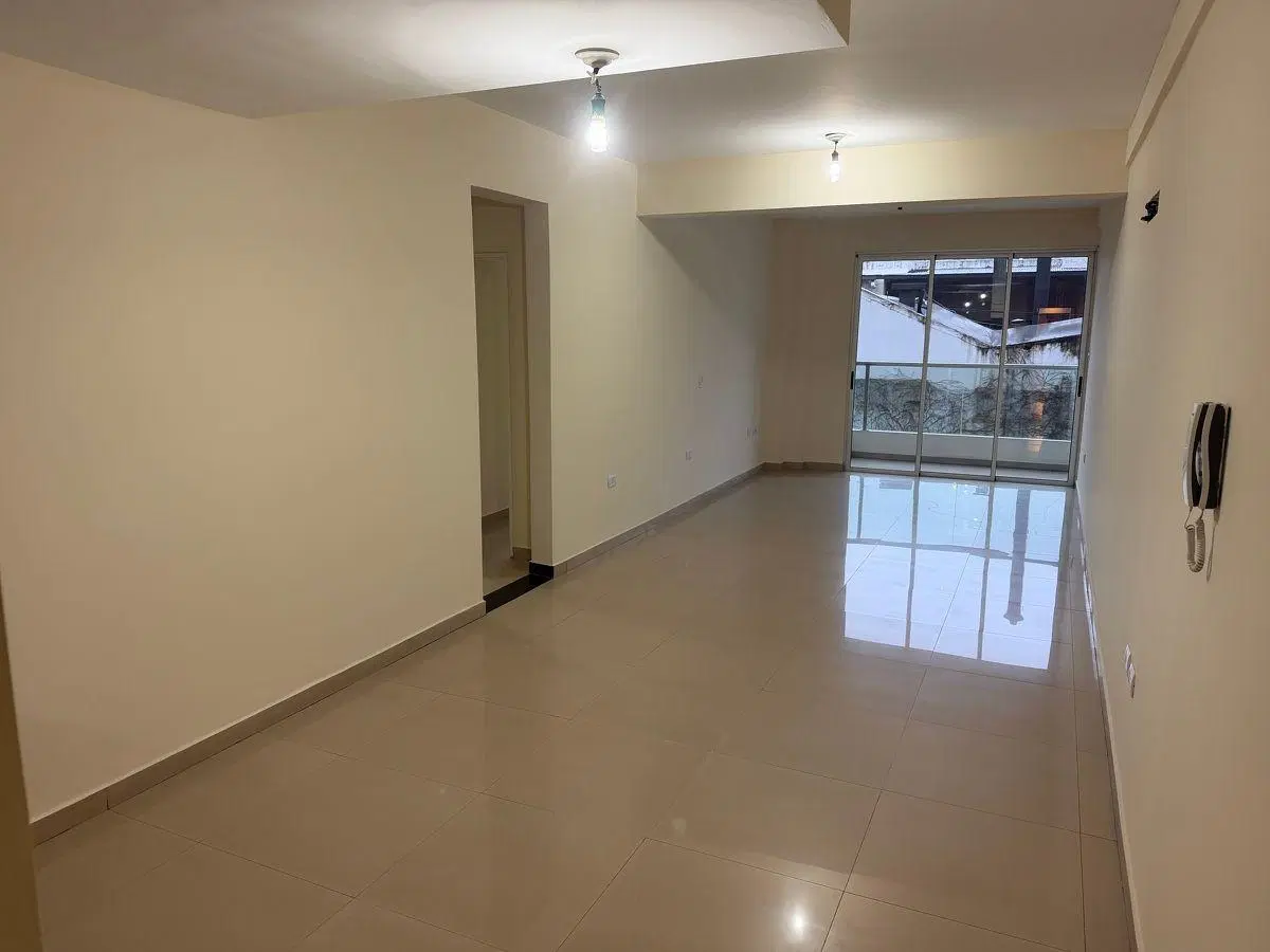 Venta Dpto 2 Dorm, 1 en suite, Junin 657 y 3 Balcones! 4