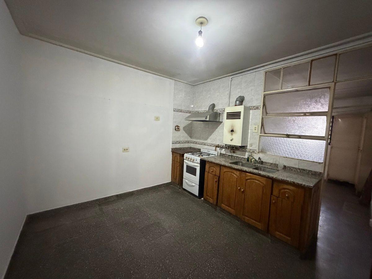 Foto de Venta Mendoza N° 415 7mo piso 3 dormitorios mas dependencia de servicio, imagen 4