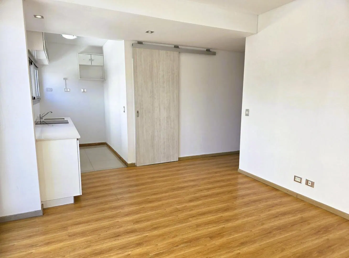 venta, Departamento en Olivos-Vias/Rio, 2 amb., amenities, oportunidad. 5