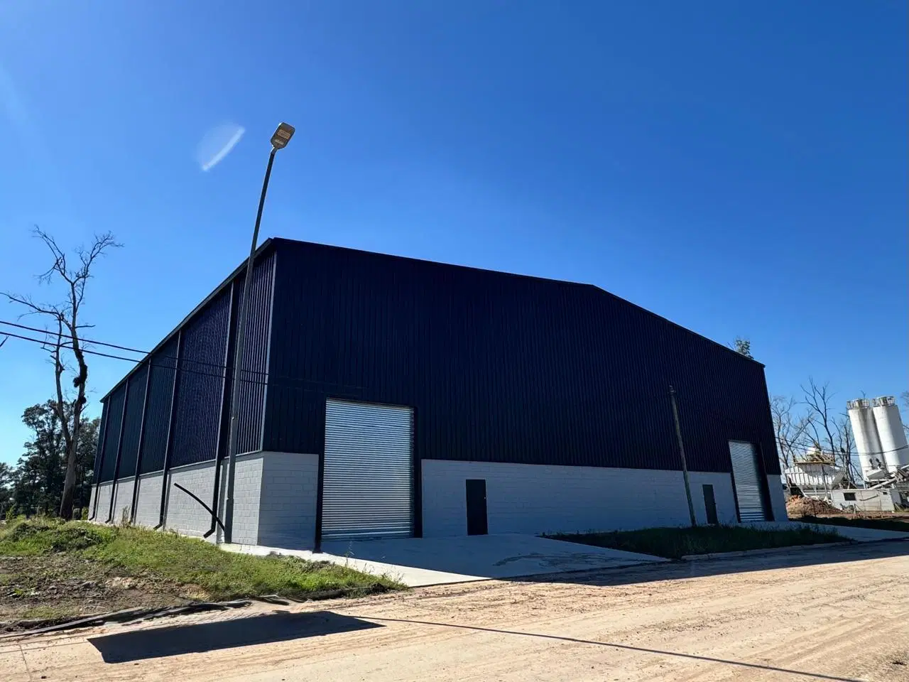 Galpón en venta sobre Camino del Buen Ayre, bajada Debenedetti, San Martín 2