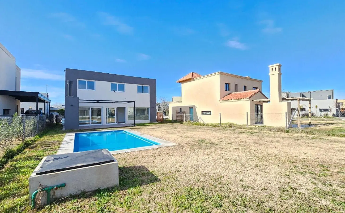 Venta Casa en San Pablo 5amb con sótano lote interno 8