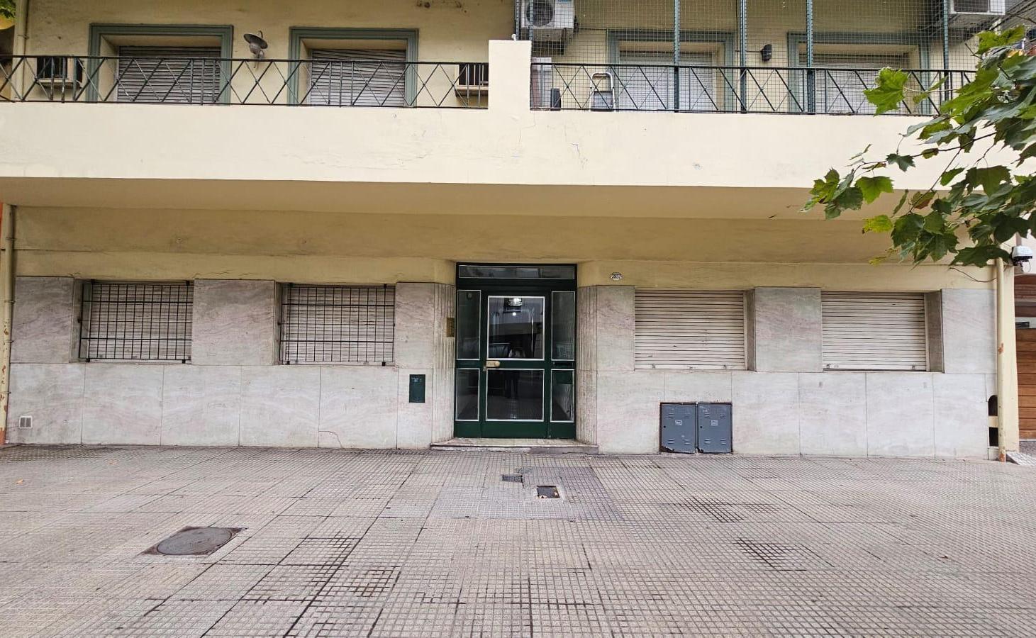 Foto de Venta Departamento con jardín apto profesional 3 amb., imagen 1