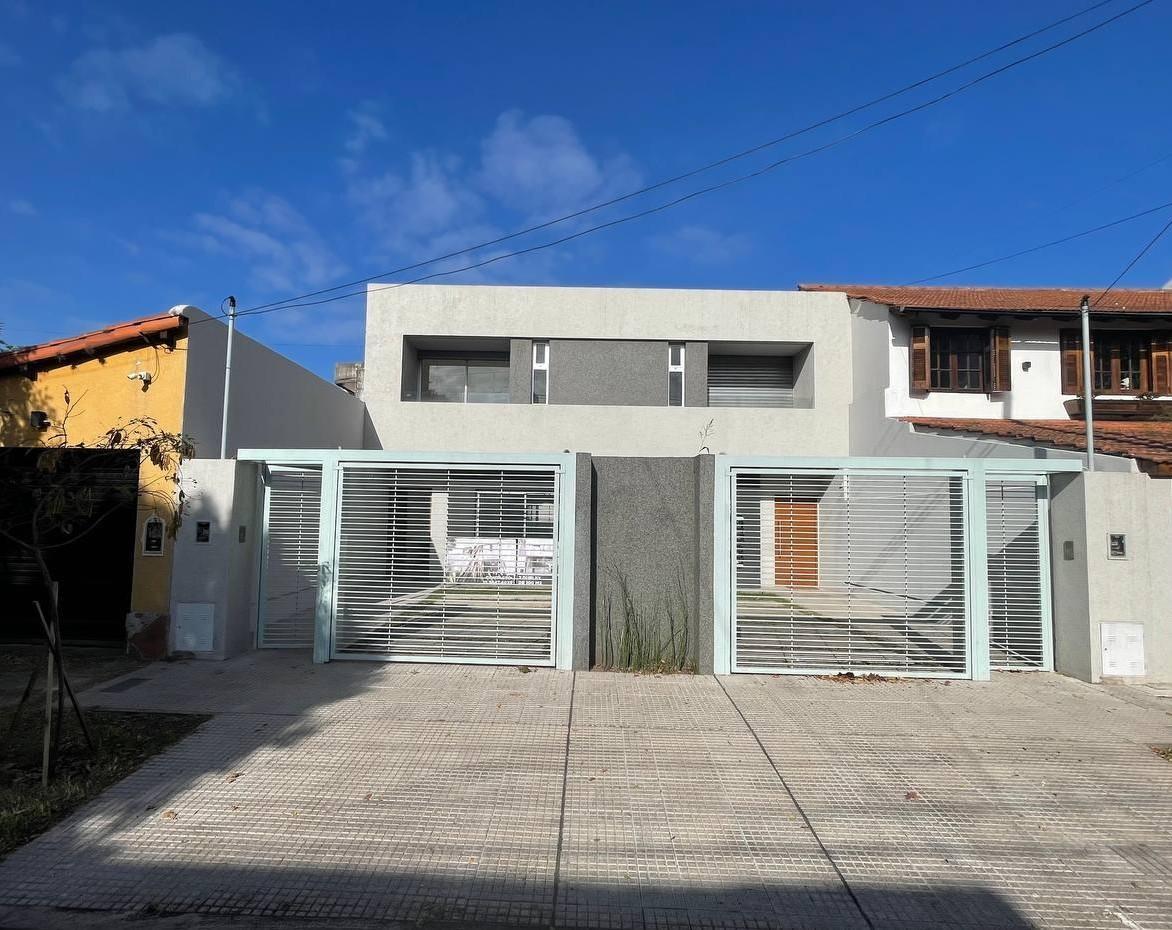 Venta PH 3 ambientes a Estrenar, proximo a la estación Castelar Sur!