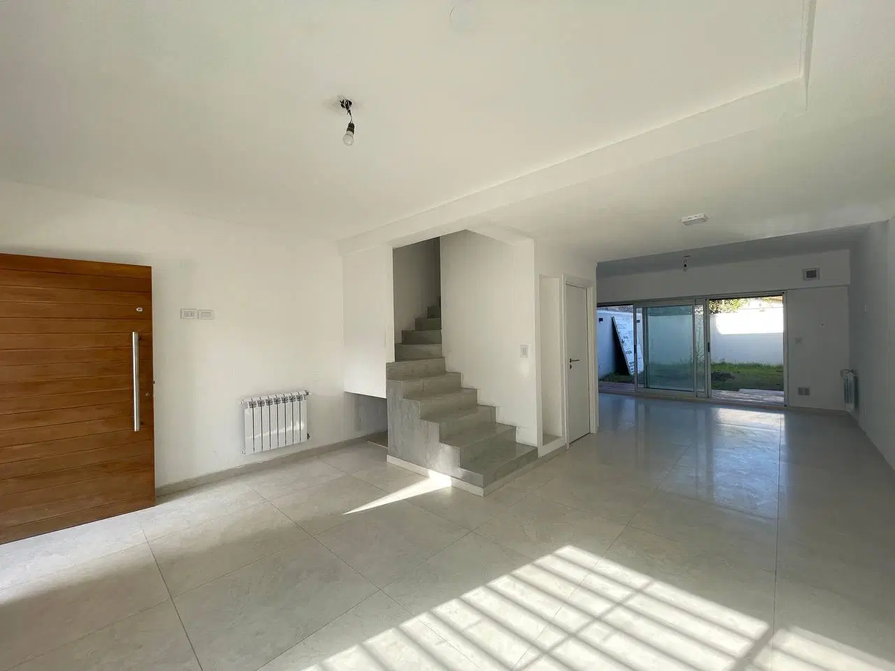 Venta PH 3 ambientes a Estrenar, proximo a la estación Castelar Sur! 3