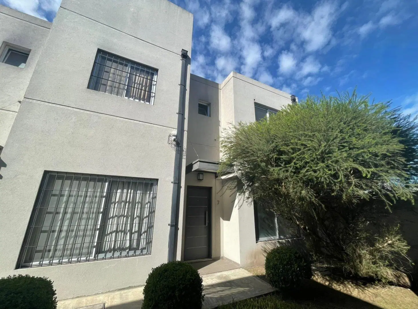 Venta Duplex 3 ambientes en Condominio Thorne, Ituzaingo Norte 5