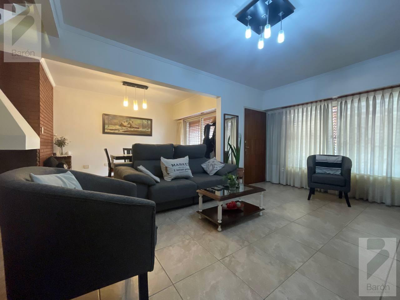 Foto de En venta Chalet 4 ambientes con parque, Ituzaingo Norte!, imagen 5