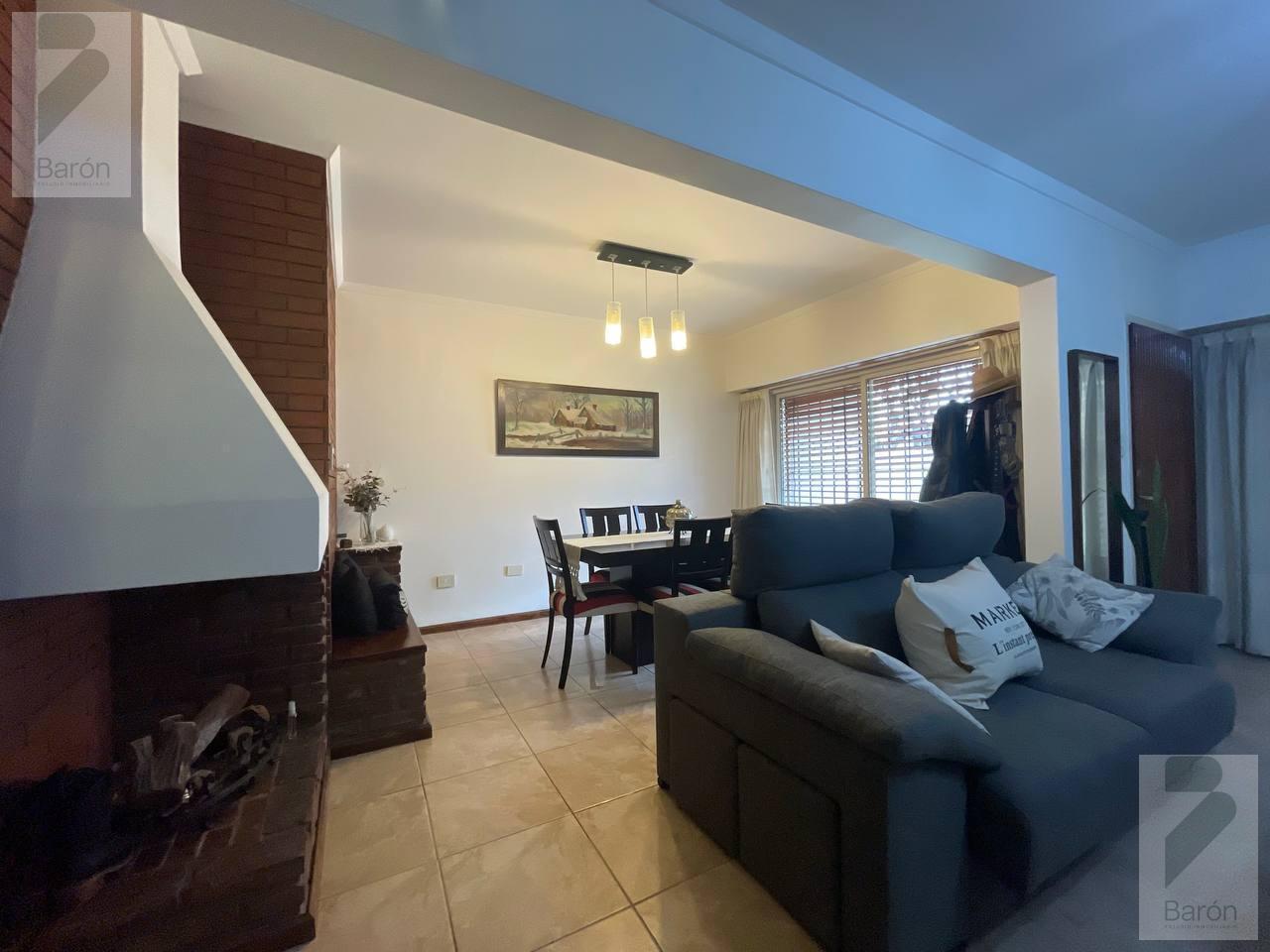 Foto de En venta Chalet 4 ambientes con parque, Ituzaingo Norte!, imagen 3
