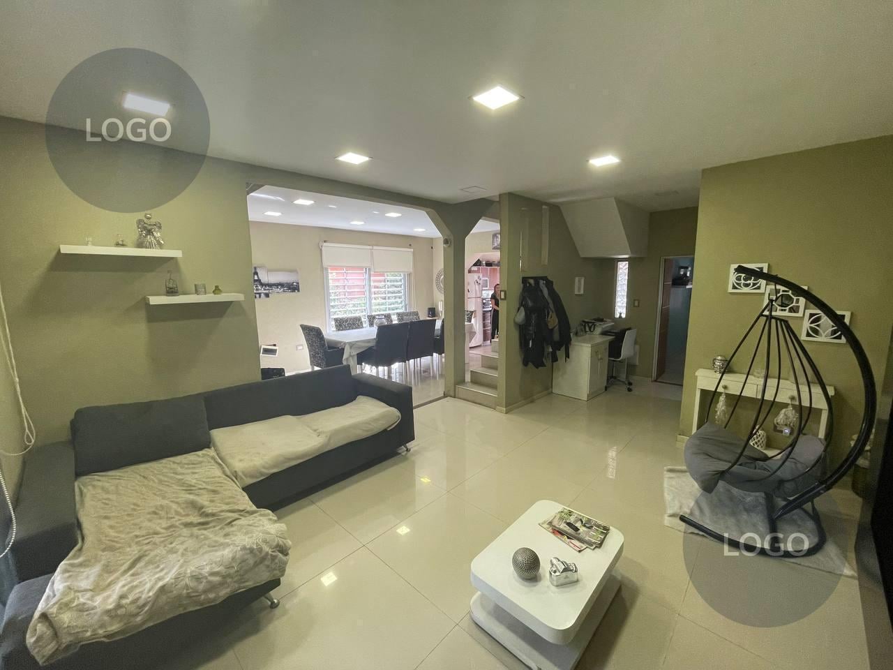 Foto de En venta Casa 5 ambientes en Ituzaingó Norte, imagen 1