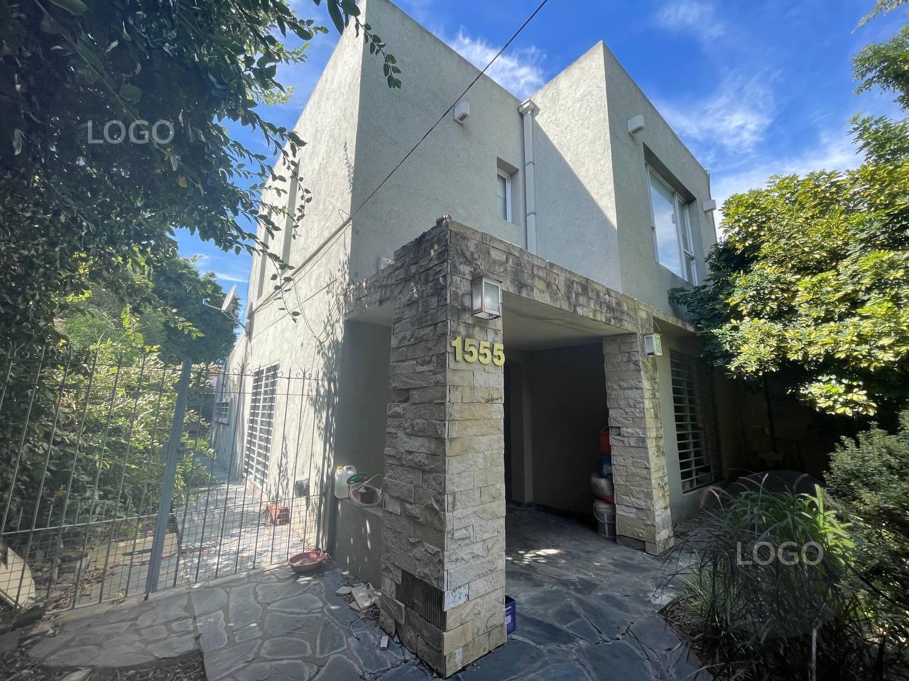 Foto de En venta Casa 5 ambientes en Ituzaingó Norte, imagen 3