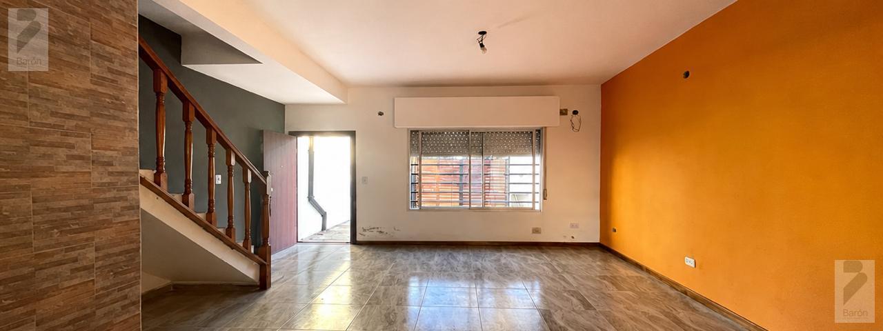 Foto de PH 3 ambientes a estrenar Villa Udaondo Ituzaingó, imagen 1