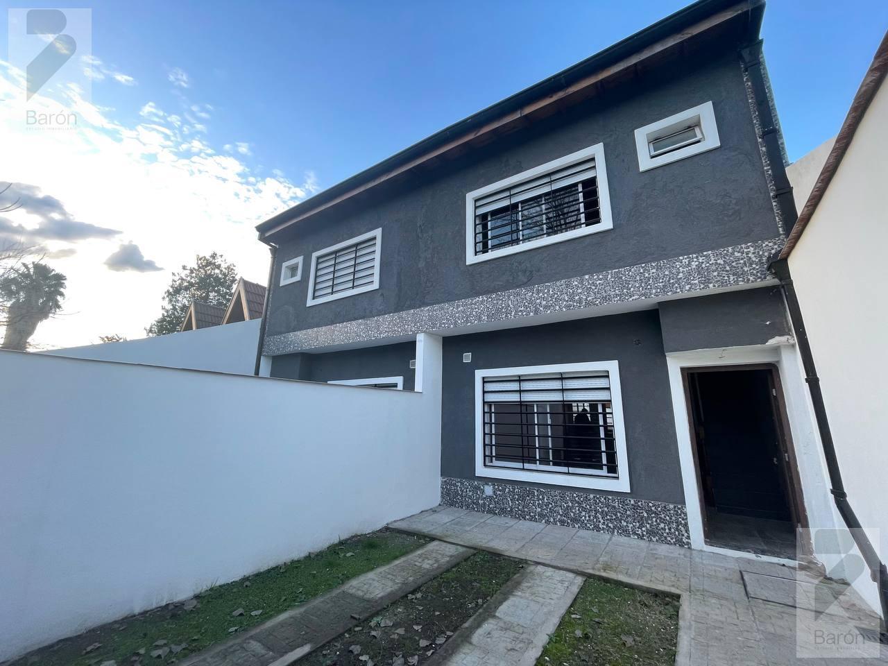 Foto de PH 3 ambientes a estrenar Villa Udaondo Ituzaingó, imagen 2