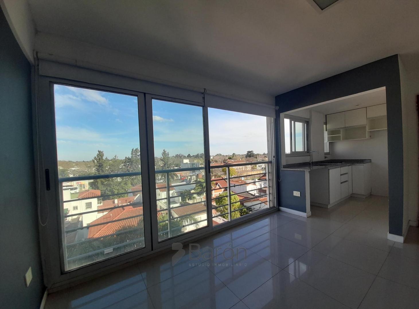 Foto de Departamento 2 ambientes con cochera en alquiler, Ituzaingo Norte!, imagen 3