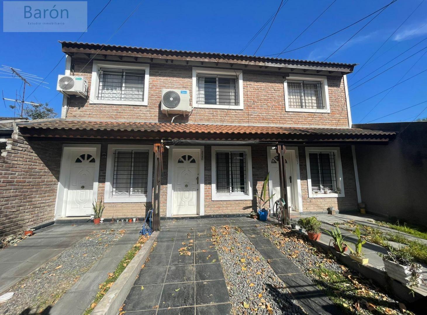 Foto de VENTA Duplex 3 ambientes con cochera, proximo autopista, Ituzango Norte!, imagen 3