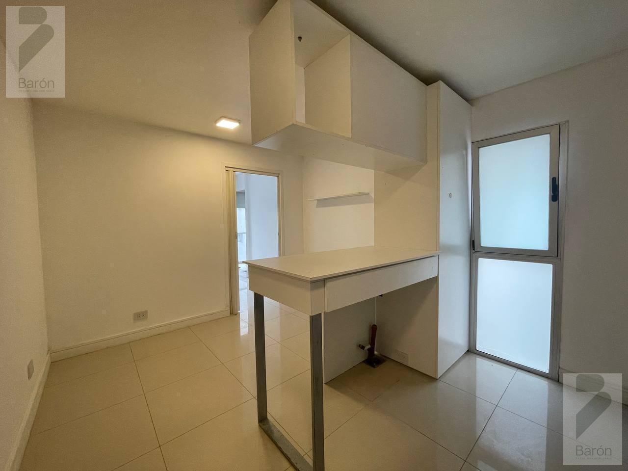 Foto de En venta Departamento monoambiente dividido con balcon, Ituzaingo Norte!, imagen 3
