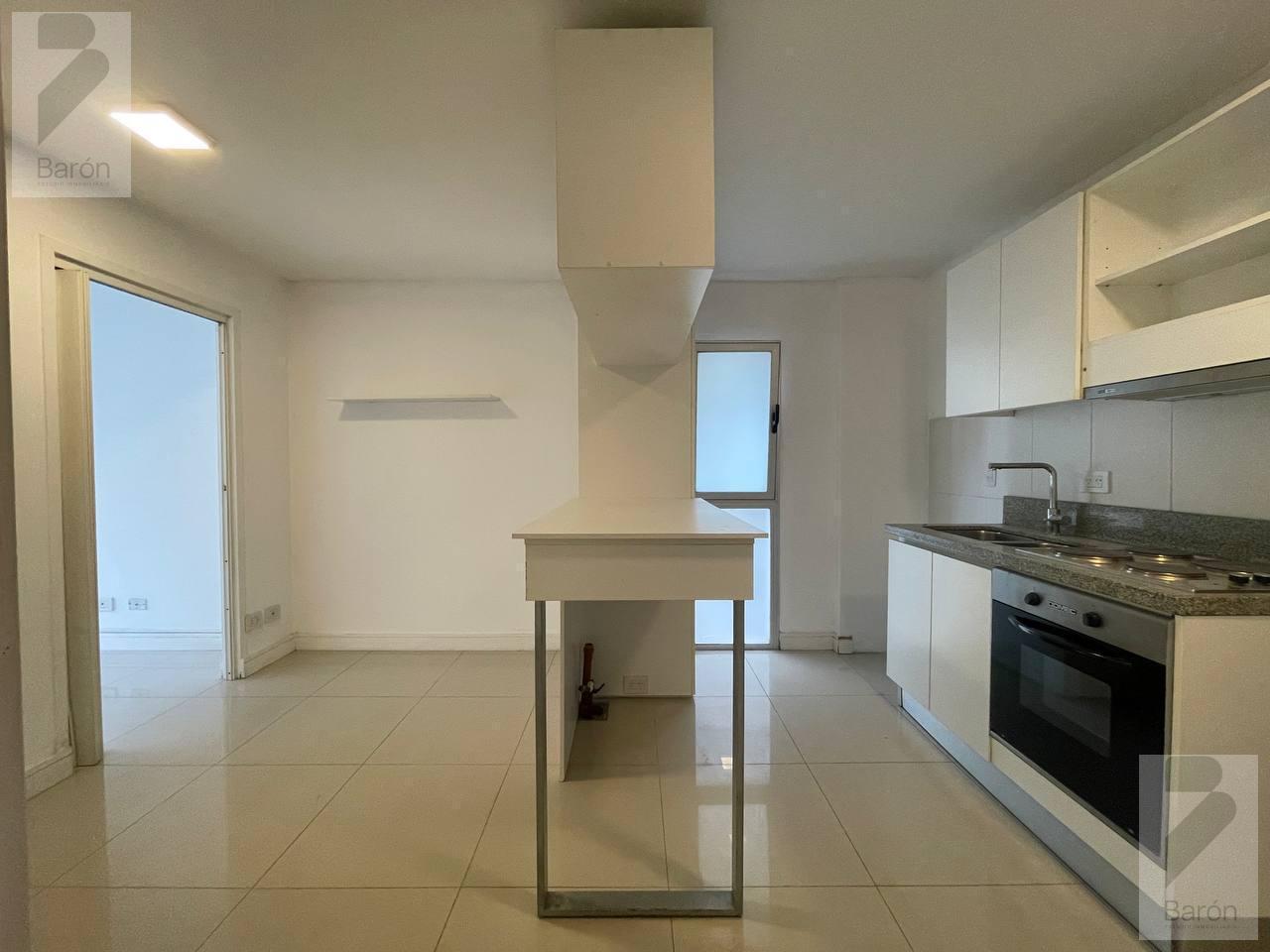 Foto de En venta Departamento monoambiente dividido con balcon, Ituzaingo Norte!, imagen 4