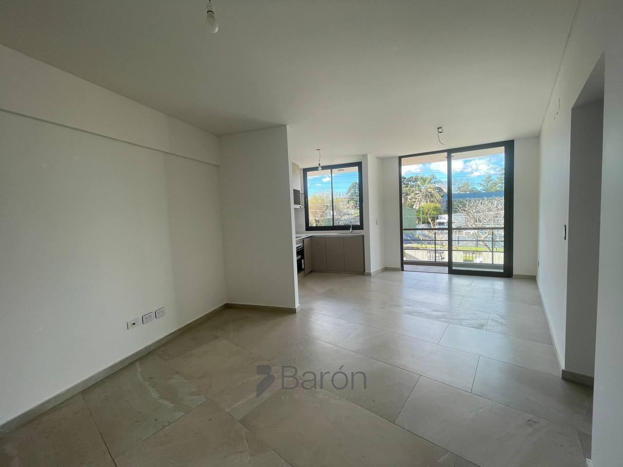 Foto de Departamento en venta 3 ambientes con balcon y cochera, Ituzaingo Norte, imagen 2