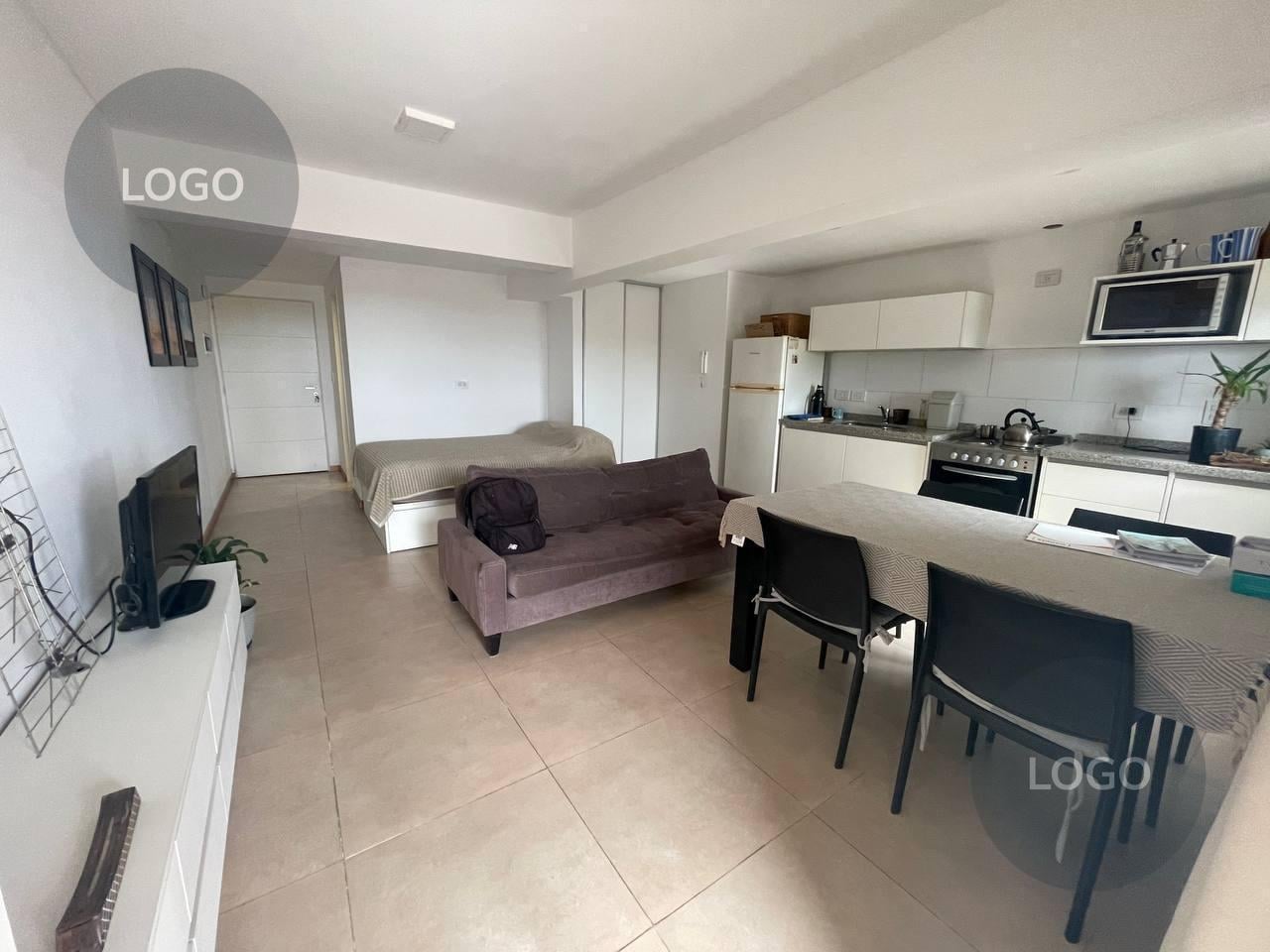 Foto de En venta amplio departamento monoambiente con balcon, Ituzaingó Norte!, imagen 2