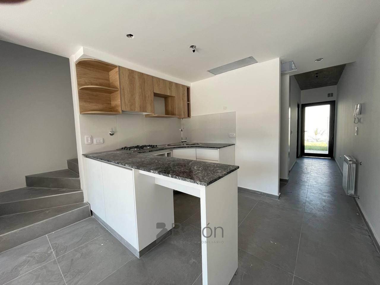 Foto de En venta Duplex 4 ambientes con parque a estrenar, Ituzaingo Norte!, imagen 4