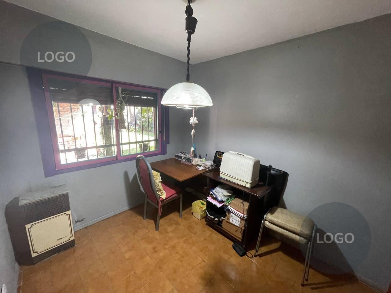 Foto de En venta Chalet 4 ambientes, barrio residencial proximo a acceso oeste, imagen 5