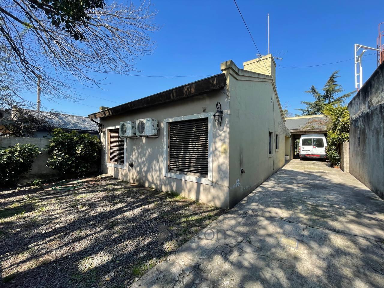 Foto de En venta Casa 4ambientes con parque, Ituzaingo Sur!, imagen 4