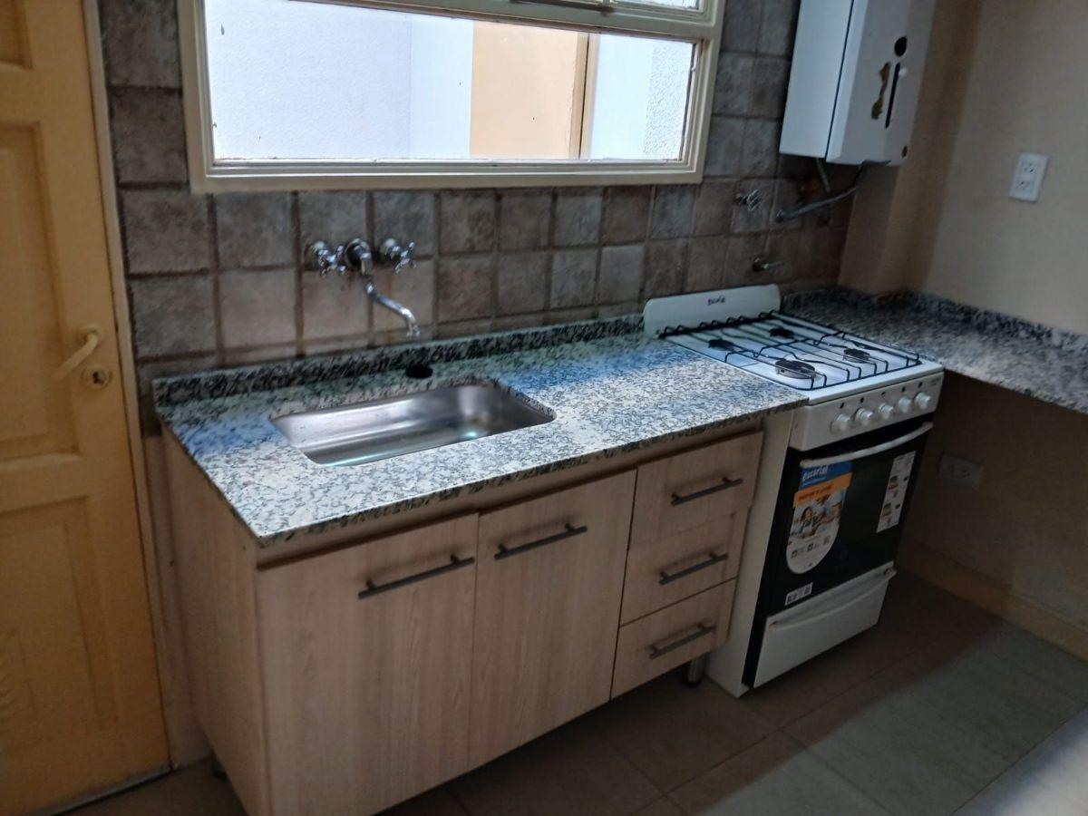 Foto de Hermoso departamento impecable en planta baja, imagen 1