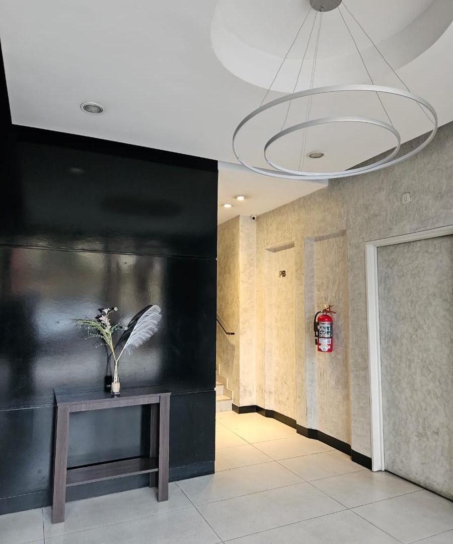 Foto de Departamento de 2 ambientes en Mataderos casi nuevo, imagen 1