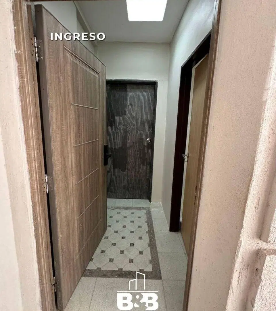 Departamento de 35 m2 con 1 dormitorio en alquiler en Camba Cuá 3