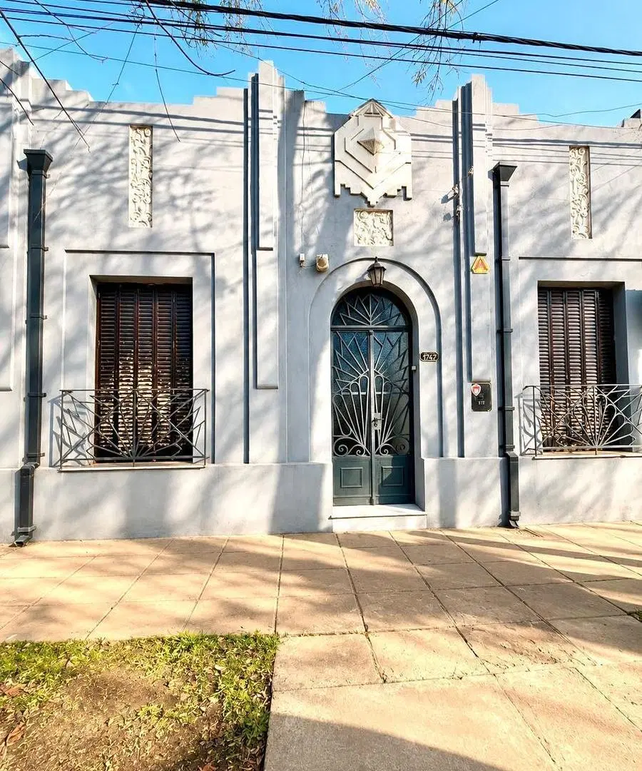CASA PARA ALQUILER INSTITUCIONAL EN EL CENTRO DE FUNES 1