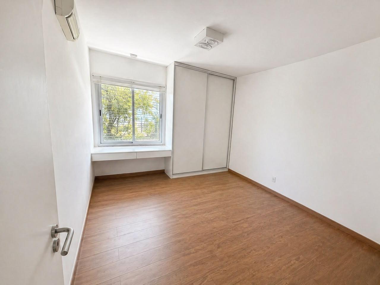 Foto de Casa De 3 Dormitorios en Cantegril, imagen 2