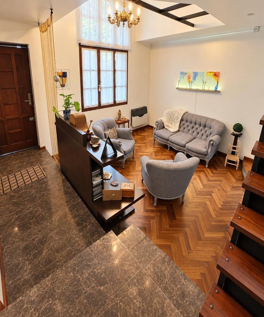 Foto de Casa de 3 dormitorios + cochera y jardin, imagen 5