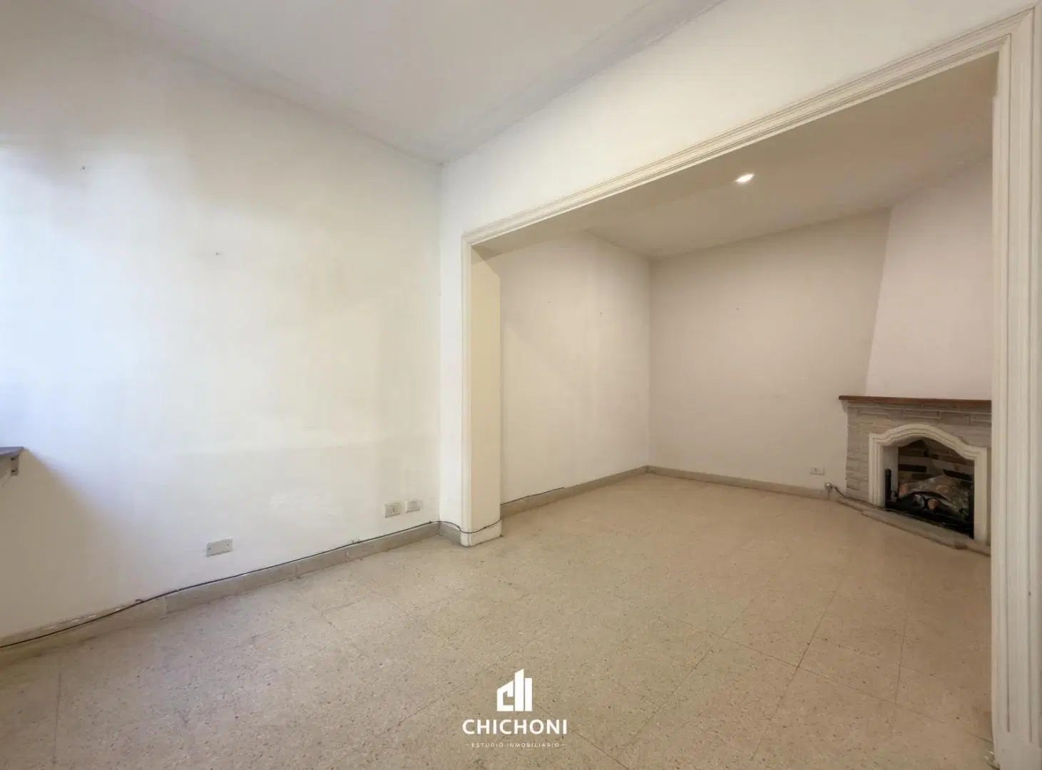 Venta - PH 3 Ambientes - Planta Baja e Independiente - Apto Profesional - Barrio Chauvin 2