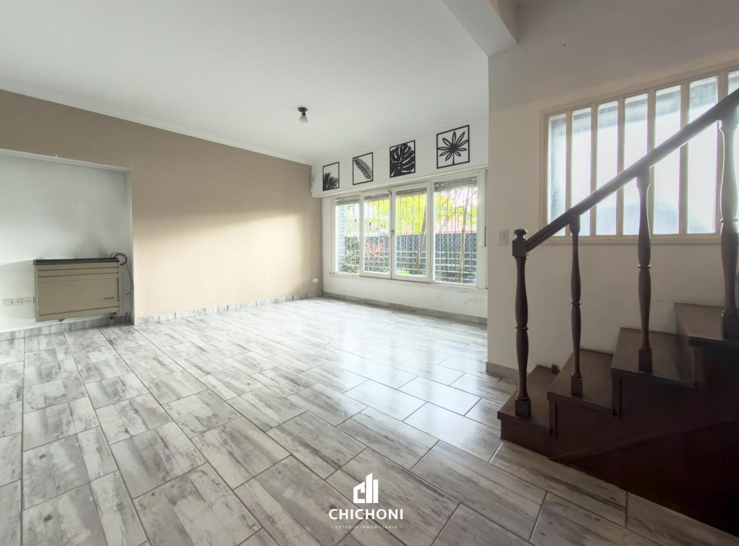 Foto de Venta - Casa 5 Ambientes - Parrilla Parque Garage y Quincho - Apto, imagen 5
