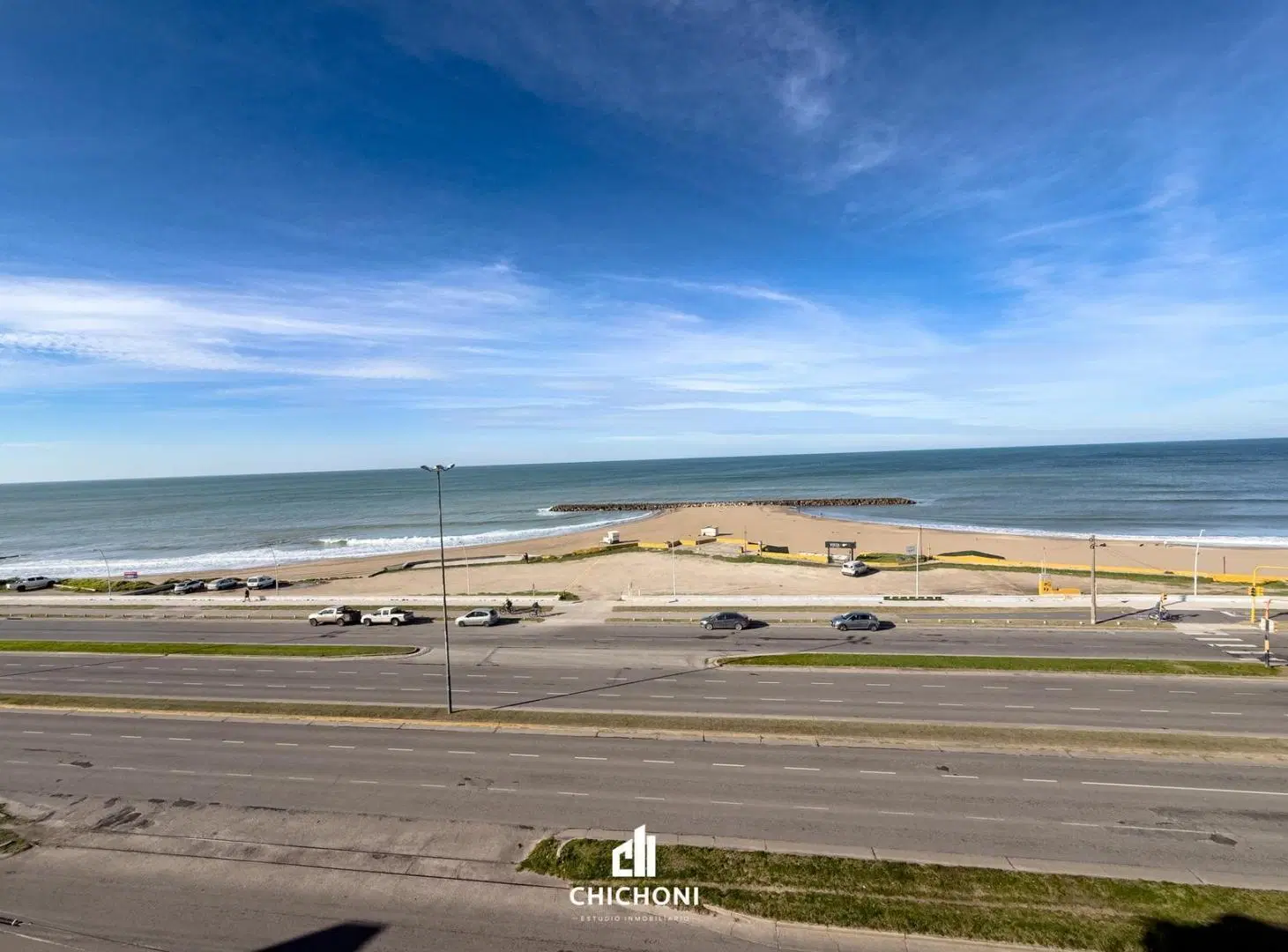 Venta - Departamento 2 ambiente al frente con balcón y vista al mar - Zona Constitución 5