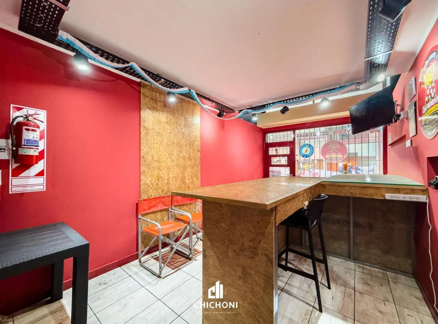 Alquiler 24 meses - Local Comercial -  Zona La Perla 4