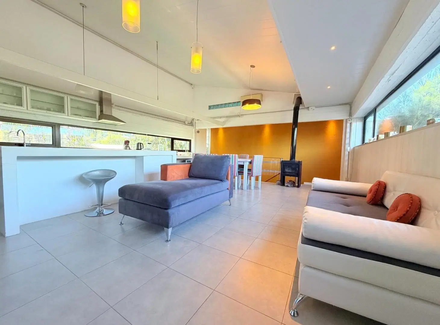 Venta - Casa 2 Ambientes - Garage Quincho - Apto Crédito - Barrio Alfar 1