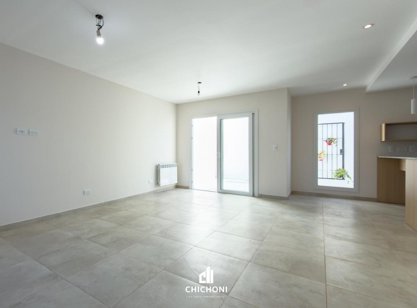 Foto de Venta - PH 4 Ambientes - Cochera - Patio con Parrilla - A estrenar, imagen 1