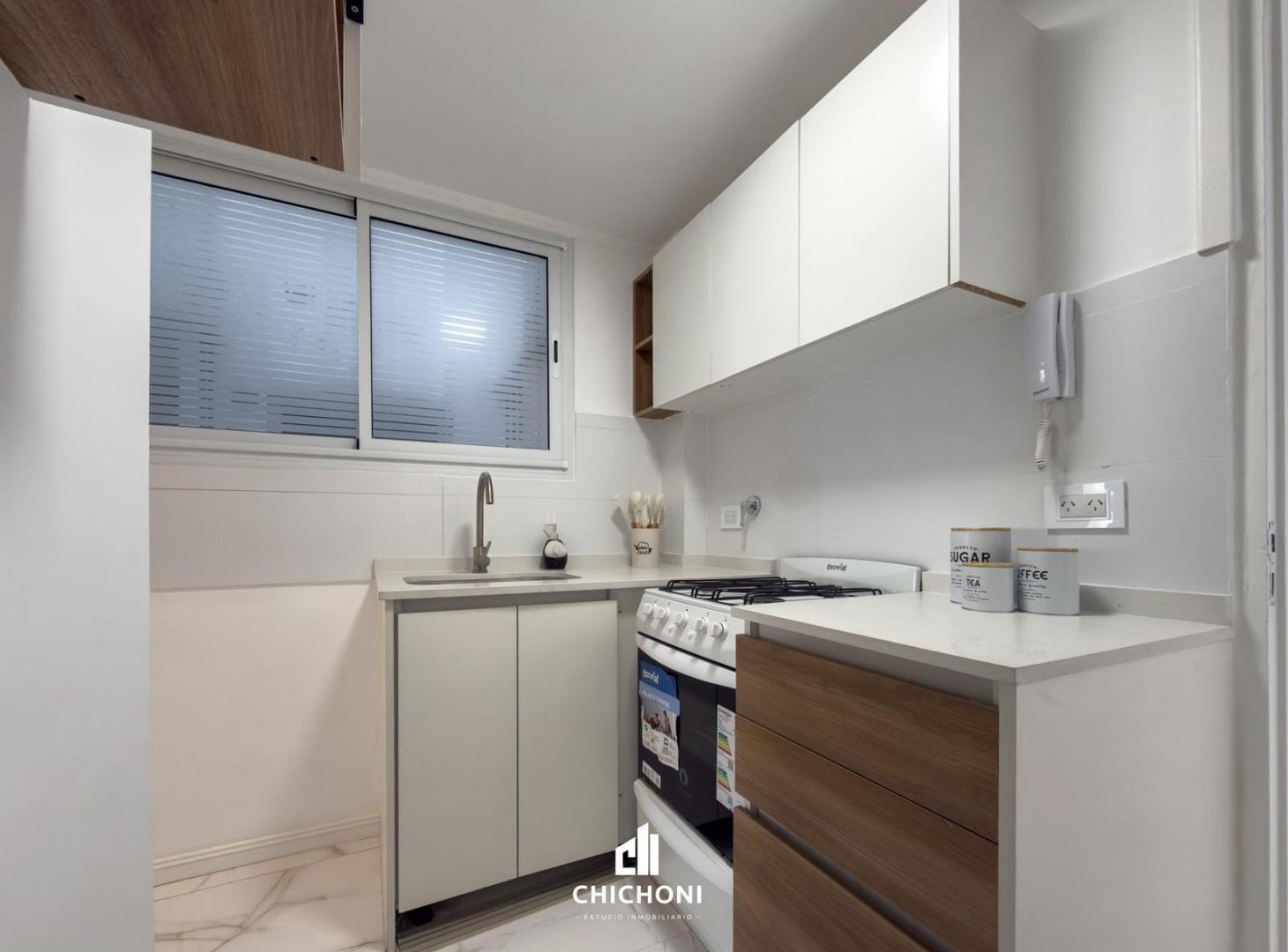 Foto de Venta - Departamento 3 ambientes a la calle con escritorio - Reciclado, imagen 4