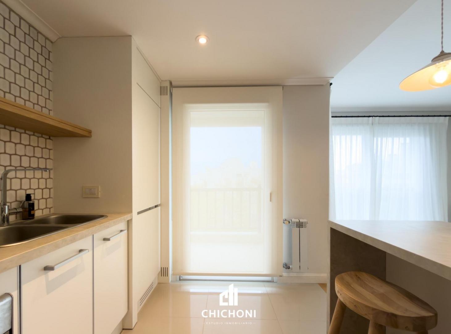 Foto de Alquiler 12 meses - Departamento 2 ambientes - Con Cochera - Zona Güemes, imagen 4