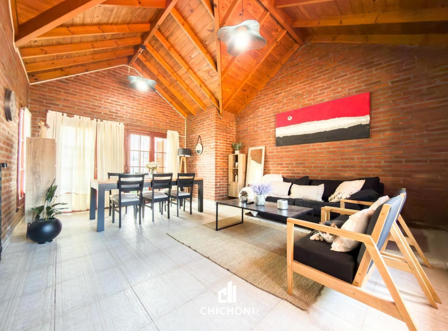 Foto de Alquiler Casa - 4 Ambientes - Cochera - Quincho - Barrio San José, imagen 5