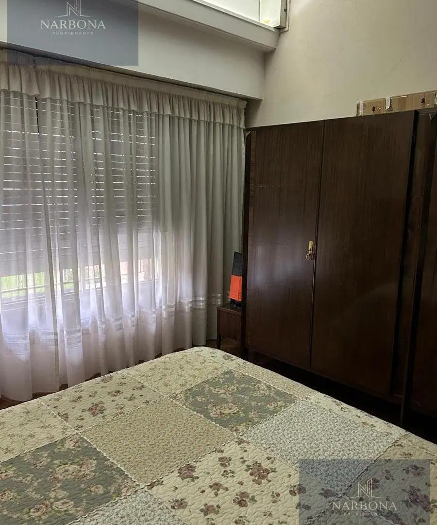 VENTA CASA DE 2 DORMITORIOS DE 113 M2 CUBIERTOS CON PATIO Y JARDÍN EN BARRIO LAS DELICIAS. 5