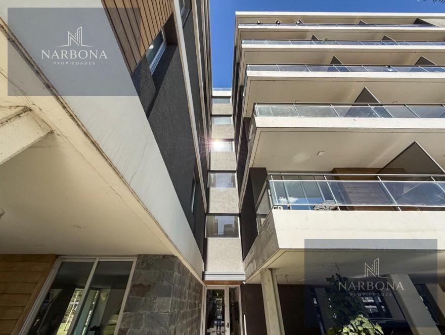 Foto de VENTA DEPARTAMENTO 1 DORMITORIO CON COCHERA EN CONDO 7- TIERRA NUEVA, imagen 5