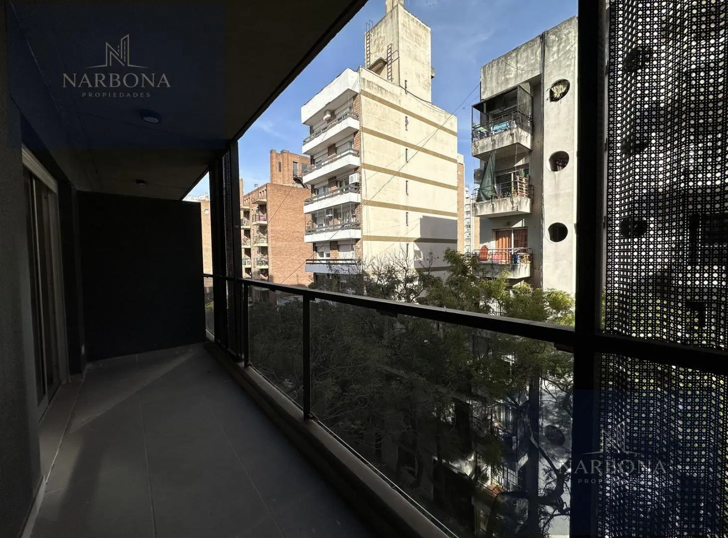 VENTA DEPARTAMENTO A ESTRENAR 3 DORMITORIOS CON BALCÓN EN ZONA CENTRO 3