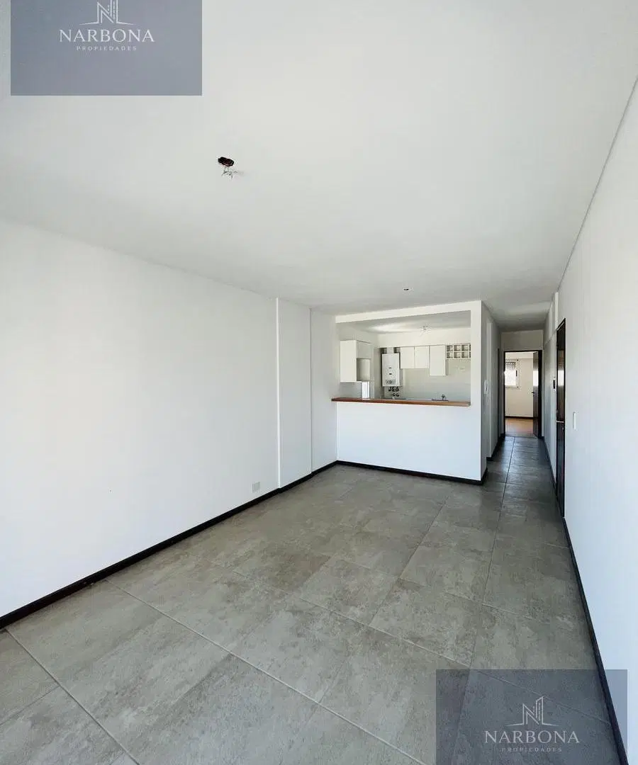 VENTA DEPARTAMENTO A ESTRENAR 1 DORMITORIO CON BALCÓN AL FRENTE EN BARRIO LOURDES 4