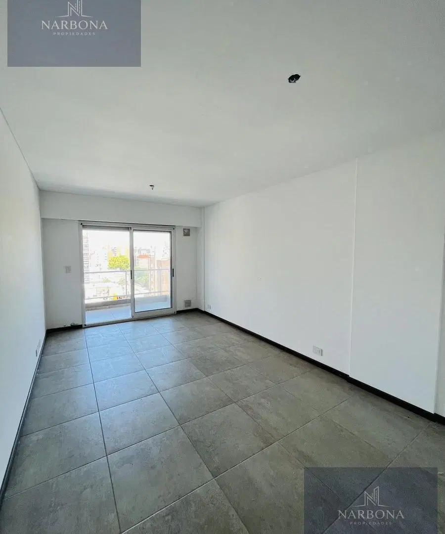 VENTA DEPARTAMENTO A ESTRENAR 1 DORMITORIO CON BALCÓN AL FRENTE EN BARRIO LOURDES 3