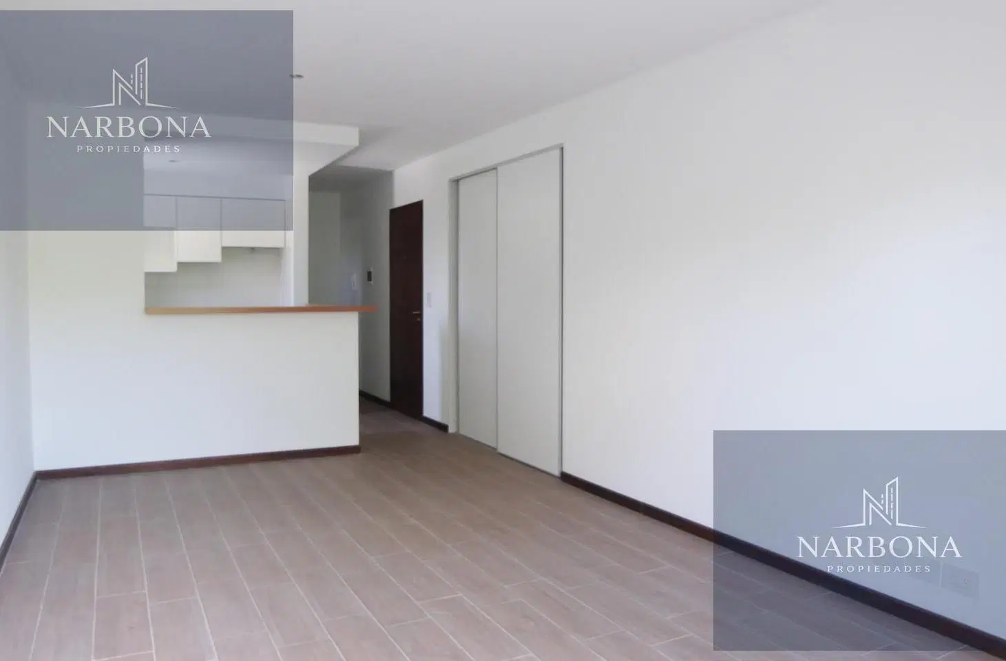VENTA MONOAMBIENTE A ESTRENAR CON BALCÓN AL FRENTE EN BARRIO LOURDES. 2