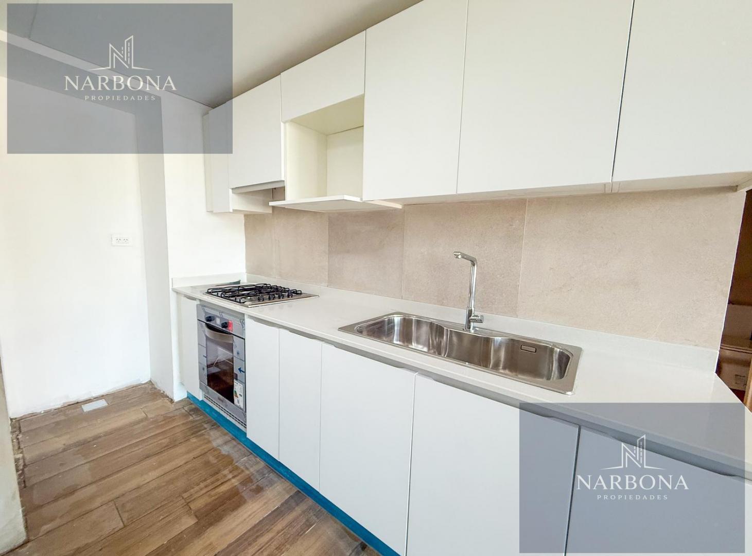 VENTA DEPARTAMENTO 2 DORMITORIOS BALCÓN AL FRENTE Y PATIO EXCLUSIVO EN PICHINCHA. SEPTIEMBRE 2026