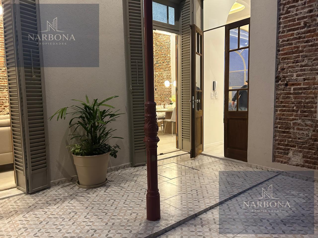 Foto de CASA 3 DORMITORIOS EN VENTA CON COCHERA, JARDÍN, PARRILLERO Y PISCINA, imagen 4